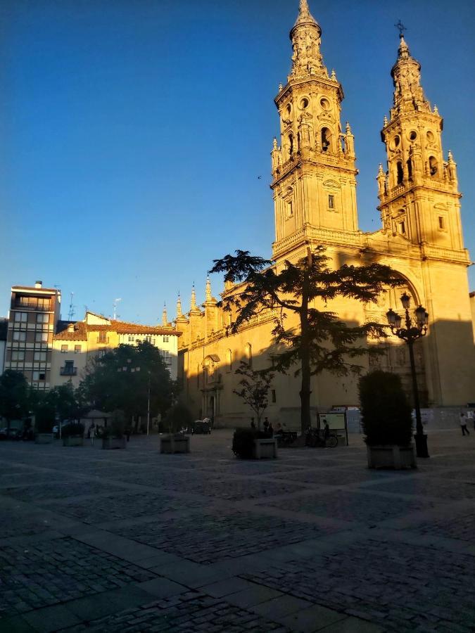 El Rincon Del Marques Centro Con Encanto By Apartamentos โลโกรโญ ภายนอก รูปภาพ